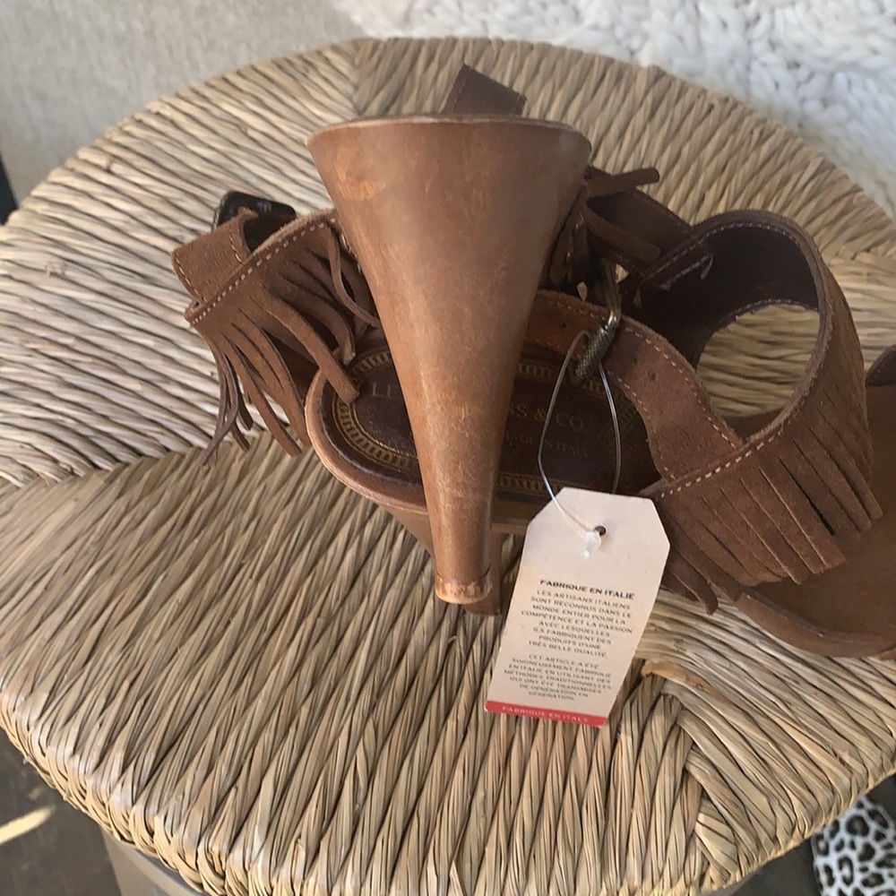Brown Suede sandals with fringe - Picture 8 of 12